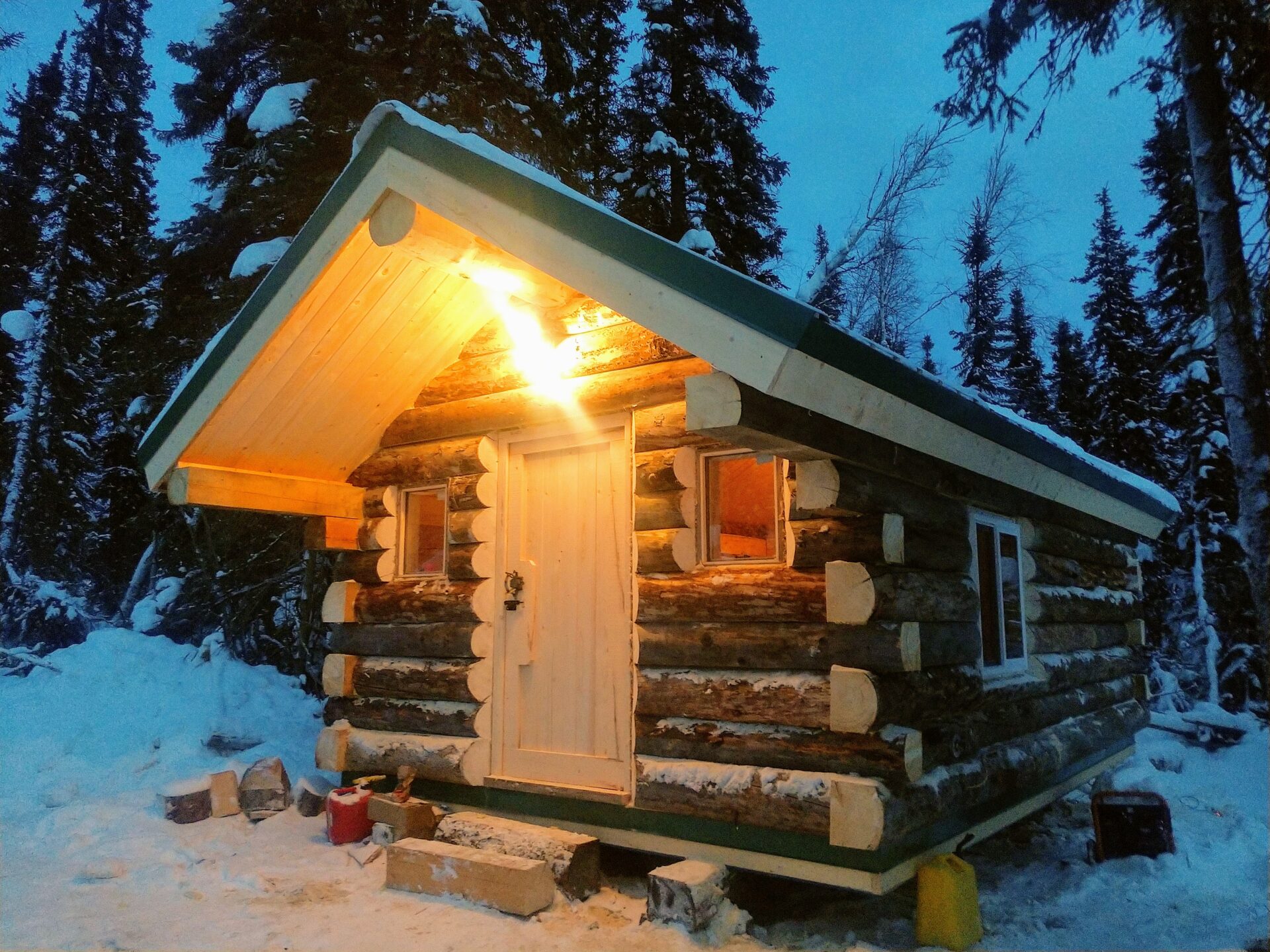 Winter cabin by Jacob Yule